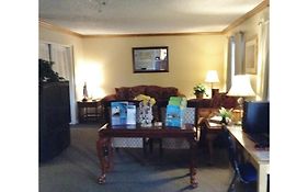 Country Inn & Suite
